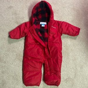 Columbia Baby Snuggly Red Bunting Size 3-6 months